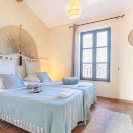 Maison Cosy Lodge 15 P Clim Wifi Cour Garage Montfrin Exterior photo